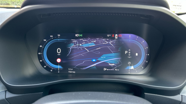 Volvo XC40 2.0 B3P Plus Dark 5dr Auto Petrol Estate